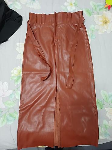 Костюмы с юбкой: Женская одежда все по 200-500 Размер: 42-46 — 10