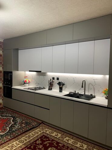 Кухонные гарнитуры: Современный кухонный гарнитур, разработанный для функциональности и — 10