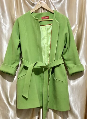 Женская одежда: Плащ 2XL (EU 44), цвет - Зеленый
