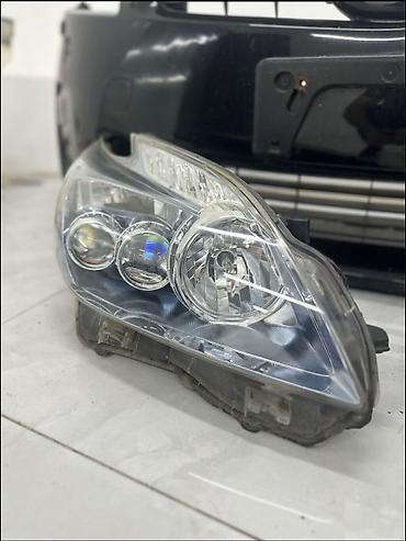 prius faralari: Arjinal Yaponun Tayota prius farasi 3 lupali sag sol idiyal vəziyyətdə — 1
