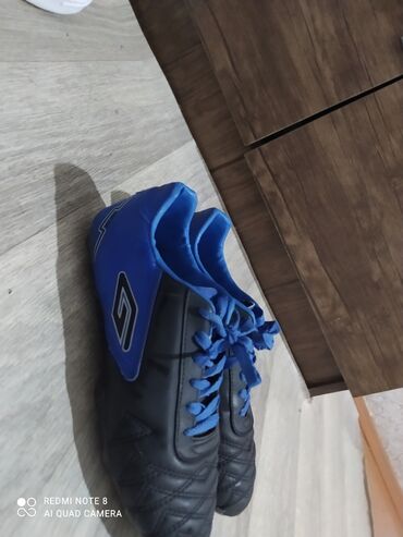 sport ayaqqabılar kisi üçün: Butslar Dugana, Ölçü: 40, İşlənmiş