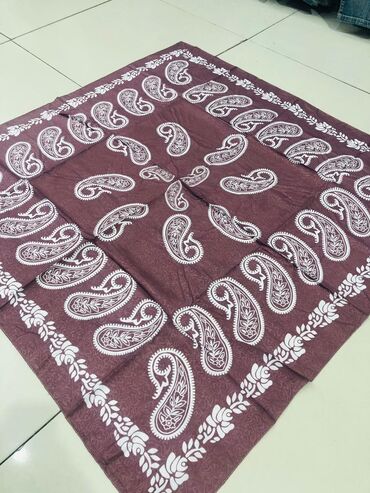 Baş geyimləri: Kəlağayı pambıq materıal.ıpekler de var .140/140 ölçüdə.qutu var -da lalafo.az — 8 Baş geyimləri: Kəlağayı pambıq materıal.ıpekler de var .140/140 ölçüdə.qutu var — 8