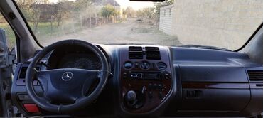 Mercedes-Benz: Mercedes-Benz Vito: 2.2 l | 2000 il Van/Minivan — 8