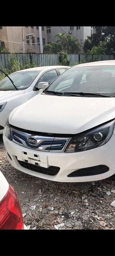 BYD: Продаю свежепригнанный электромобиль Byd e5 2019 года пробег 287 000