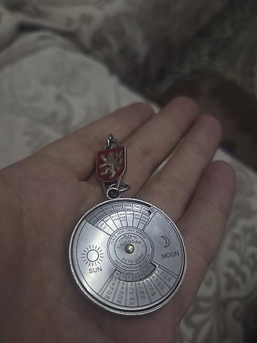 Бижутерия: Məhsul: Praqa temalı metal asma/medalyon tipli açarlıq - Ön tərəf — 2