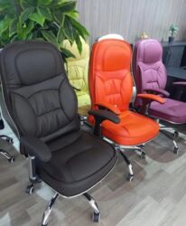 Ofis və oyun kresloları: Yeni, Təkərli, Qolları tənzimlənir, Dəri — 27