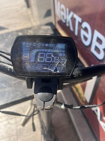 2 el scooter: İşlənmiş Elektrik samokat 9", ≤ 250 Vt, 26 - 35 km/s, Ünvandan götürmə — 1