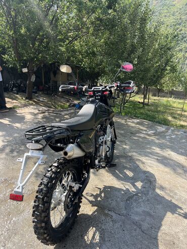 Эндуро 250 куб. см, Бензин, Взрослый, Б/у