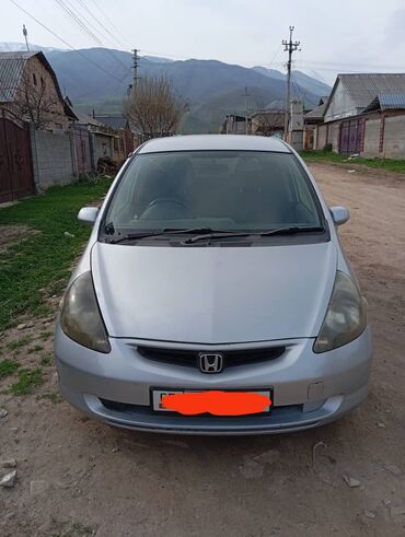 каракол машына: Honda Fit: 2001 г., 1.3 л, Вариатор, Бензин, Хетчбек