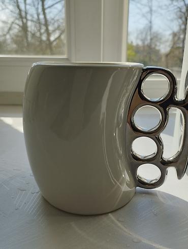 Наборы посуды: Срочно! Дёшево! Продаю вазы, салатницы из хрусталя, набор столовых — 7