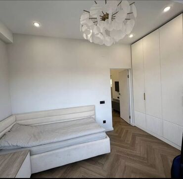 Продажа квартир: 3 комнаты, 82 м², Элитка, 4 этаж, Евроремонт