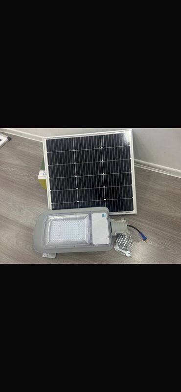 Солнечные прожекторы: Солнечный прожектор на улице снаружи есть и на помещении с фабрика — 12