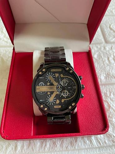 Ručni satovi: Satovi na akciji
2290 din 
mn — 4