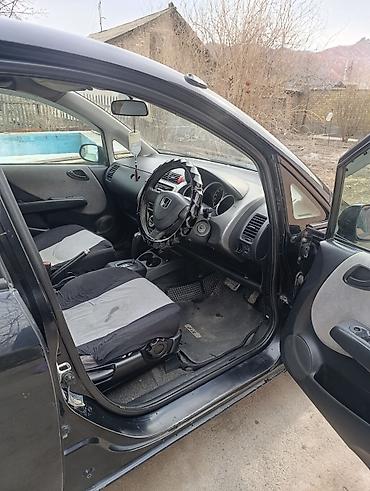 Honda: Honda Fit: 2003 г., 1.3 л, Вариатор, Бензин, Хэтчбэк — 7