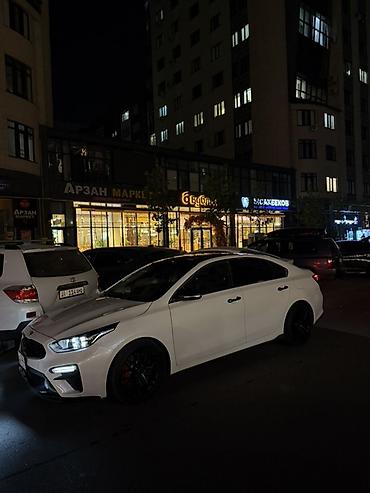 deepal so7: Kia Cerato: 2019 г., Автомат, Седан — 1