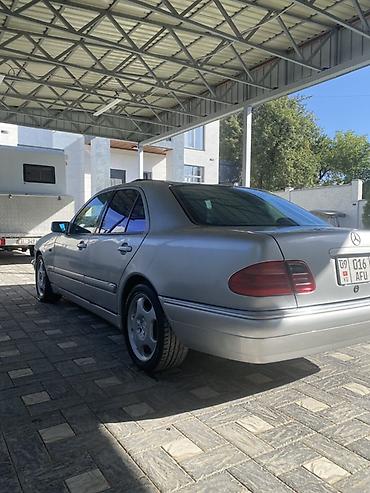 Продажа авто: Mercedes-Benz E-Class: 1997 г., 3.2 л, Автомат, Бензин, Седан — 5