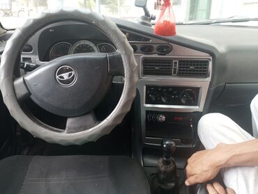 дево нехся: Daewoo Nexia: 2011 г., 1.5 л, Механика, Бензин, Седан