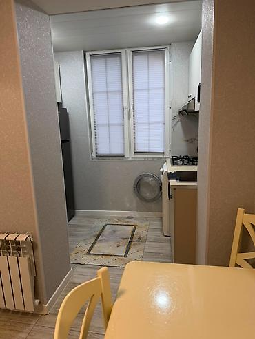 evler bine: Yasamal rayonu, Elmlər metrosunun yaxınlığı, Avropa məktəbinin yanı — 8
