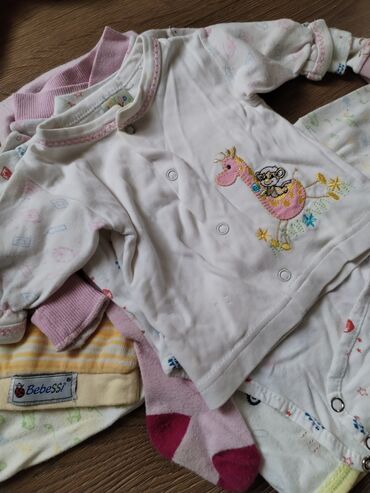 Paketi dečije odeće: Paket: Pantalone, Majice, Unisex — 13