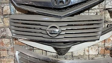 Решетка радиатора Nissan - Оригинальная передняя решетка радиатора с