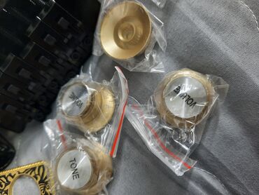 Гитары: Комбики, примочки и др. Комбоусилители, педали эффектов разные, новые at lalafo.kg — 4 Гитары: Комбики, примочки и др. Комбоусилители, педали эффектов разные, новые — 4