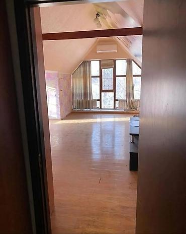Продажа отелей и хостелов: ПРОДАЁТСЯ : в Рабочем городке Дом 7 комнат 2 этажа + мансарда — 7