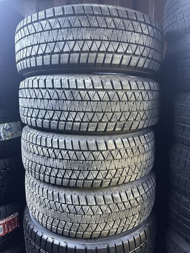 Шины: Шины 225 / 65 / R 17, Зима, Б/у, Комплект, Легковые, Япония, Bridgestone