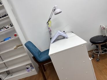 маразильные камеры: Сдаю Кабинет в салоне, 10 м², Для мастера по маникюру