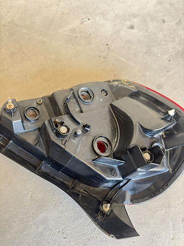 nissan sunny stop: Nissan sunny 2006-2008 yaponka sağ arxa stopu original üstə gələndi — 4