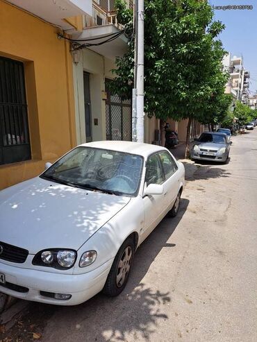 Toyota: Toyota Corolla: 1.4 l. | 2001 έ. Λιμουζίνα — 4