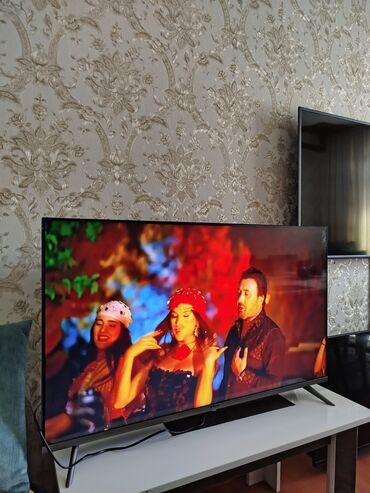 Телевизоры: 109 smart led zimmer manalit ekran cercivesiz.butun proqramlar var