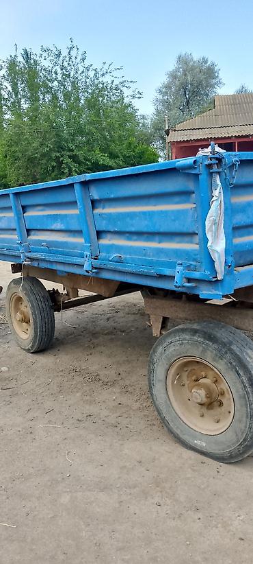 18 disk təkər: Kənd təsərrüfatı üçün ikioxlu traktor qoşqusu - Korpus: mavi rəngli — 2