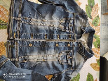 детские джинсы: Джинсовая курточка,в хорошем состоянии, Размер46-48