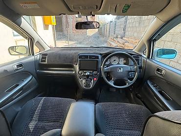 юбка на стрим: Honda Stream: 2001 г., 2 л, Автомат, Минивэн — 7