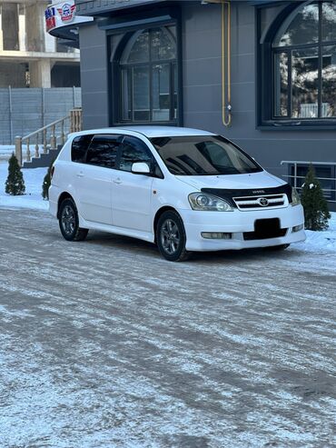 Toyota: Toyota Ipsum: 2003 г., 2.4 л, Автомат, Бензин, Минивэн