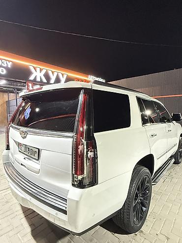 Унаа сатуу: Cadillac Escalade: 2019 г., 6.2 л, Автомат, Бензин, Жол тандабас — 5