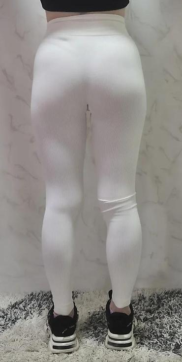 Helanke, biciklistički šortsevi: Ženske rebraste helanke – belo - Model sa V/“crossover” pojasom — 11