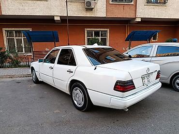 мерседес 124 бензин: Mercedes-Benz W124: 1993 г., 2 л, Автомат, Бензин, Седан — 5