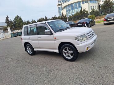 mitsubişi pajero: Mitsubishi Pajero Pinin: 2 l | 2001 il | 3500000 km Ofrouder/SUV