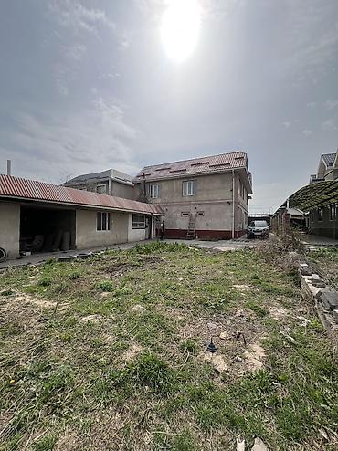 Продажа коттеджей и домов: Дом| Ала Тоо 1| 8СОТОК | Район - Ж.М.Ала Тоо Кол. комнат - 8 Кол — 3