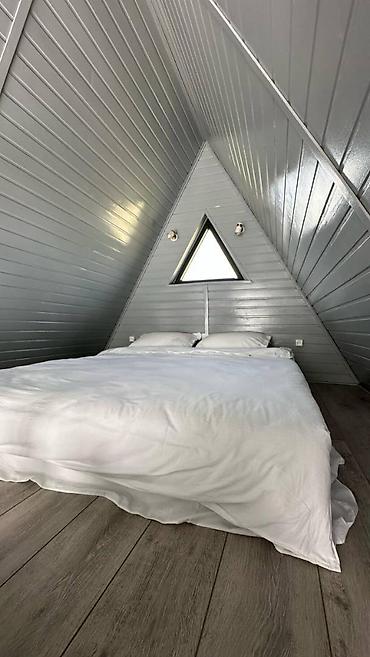 Продажа отелей и хостелов: Продаются 3 A-frame дома в живописном селе Арашан! Внутри все для — 6