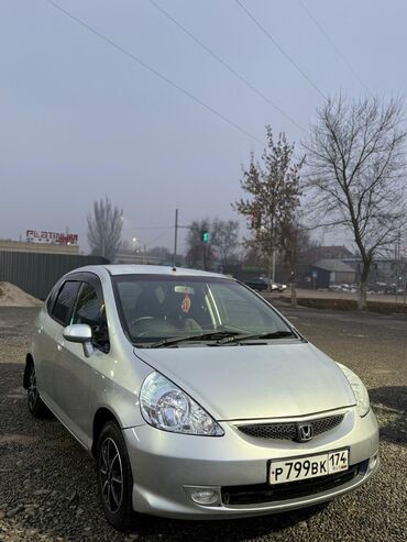 Honda: Honda Fit: 2002 г., 1.3 л, Вариатор, Бензин, Хэтчбэк