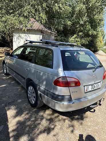Toyota Avensis: 2002 г., Автомат, Универсал at lalafo.kg Toyota Avensis: 2002 г., Автомат, Универсал