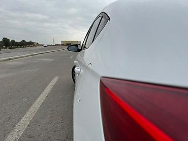 alpine yag: Hyundai Elantra: 2 l | 2018 il Sedan — 10