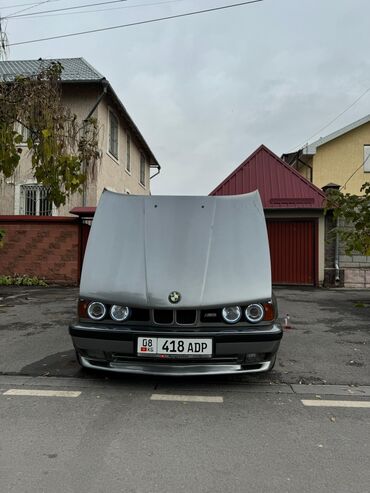 жугили сатам: BMW 5 series: 1991 г., 2 л, Механика, Бензин, Седан