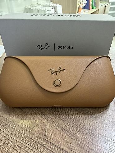 Футляры для очков: Ray-Ban | Meta — фирменный зарядный кейс для умных очков Ray-Ban Meta — 3