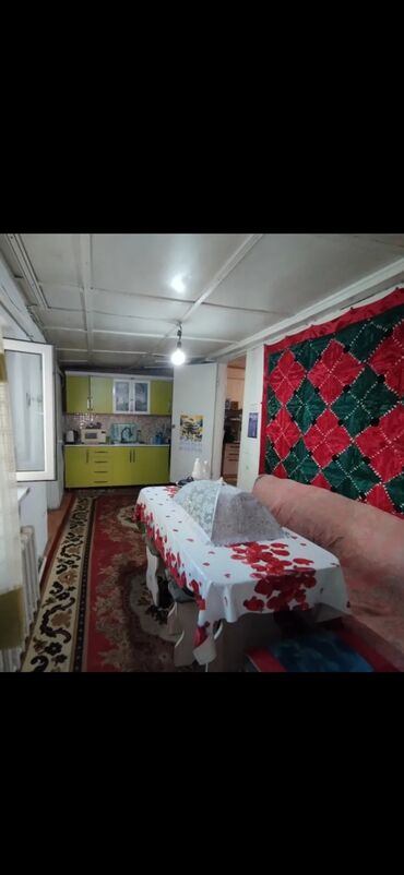үлүш жер сатылат: 68 кв. м, 4 бөлмө, Унаа токтотуучу жай, Забор, тосулган