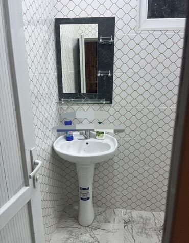 Uzunmüddətli kirayə evlər: 60 kv. m, 3 otaqlı, İşıq, Su, Artezian quyusu -da lalafo.az — 5 Uzunmüddətli kirayə evlər: 60 kv. m, 3 otaqlı, İşıq, Su, Artezian quyusu — 5