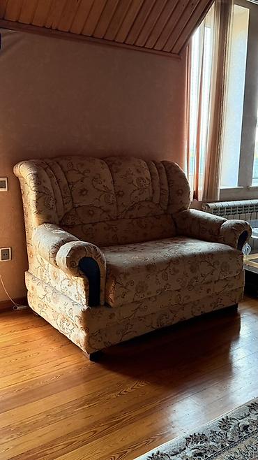 lalafo divan kreslolar: Klassik üslubda yumşaq mebel dəsti - Tərkib: 1 yerlik divan, 1 yerlik — 2