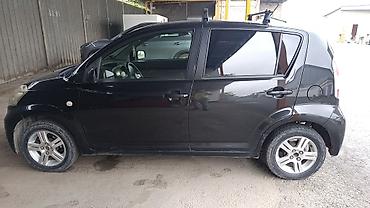 даихатсу сирион: Daihatsu Sirion: 2008 г., 1.3 л, Механика, Бензин, Хэтчбэк — 2